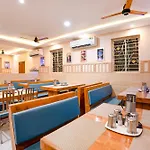 Fabhotel Wooden Park - Nr Dlf It Park, Ramapuram