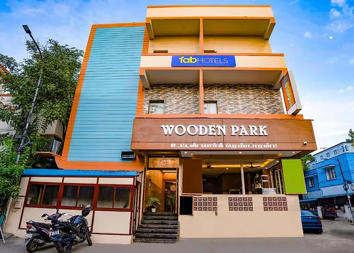 Fabhotel Wooden Park - Nr Dlf It Park, Ramapuram
